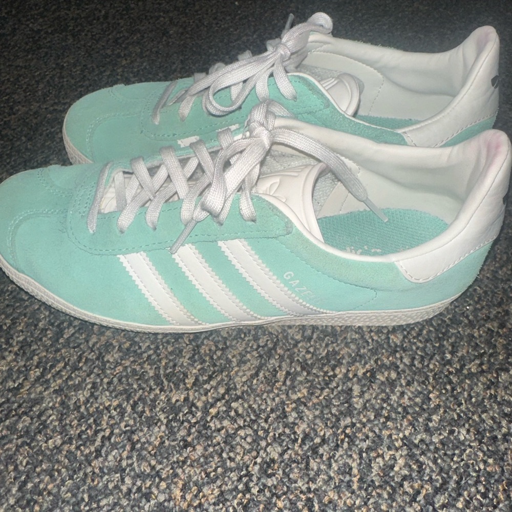 Gazelle Adidas Shoes aqua /white